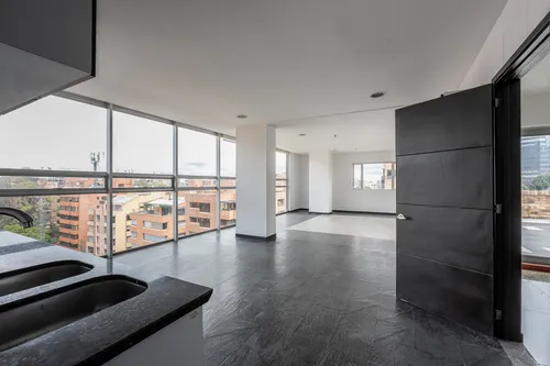 Edificio En Arriendo/venta En Chico Norte. Cod A1094082
