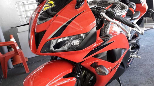 Imagem 4 de 11 de Honda 600rr