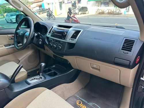 Toyota Hilux SW4 Hilux Sw4 Sr 4x2 2.7 Aut