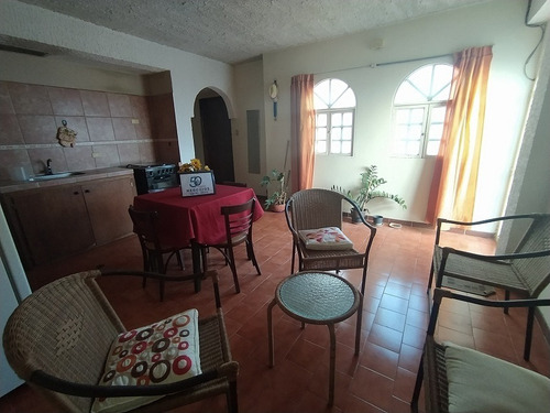 Imagen 2 de 12 de Fresco Apartamento Con Agradable Clima De Montaña