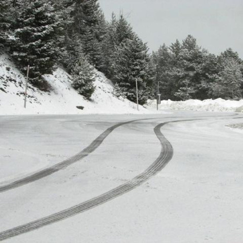 Cubierta 185/60 R14 Winterforce 2 Firestone Nieve Siliconada