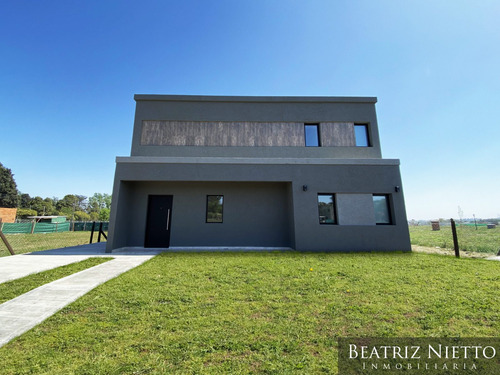 Imagen 10 de 14 de Emprendimiento ¡oportunidad! I Casas En Venta En Pilar Del Este I Pilar
