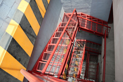 Edificio Comercial En Venta En Nezahualcoyotl