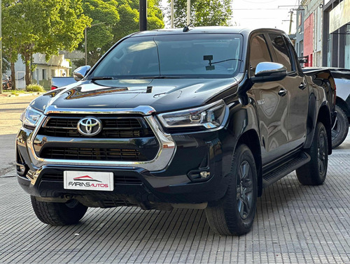 Toyota Hilux 2.8 Cd Srv 177cv 4x2