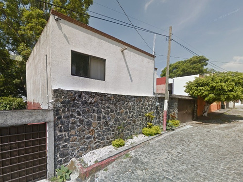 Casa De Remate En Col. Lomas De Cortés