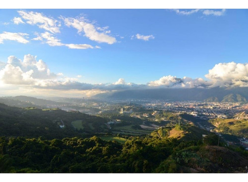 Se Vende Ph 260m2 Alto Hatillo 8680