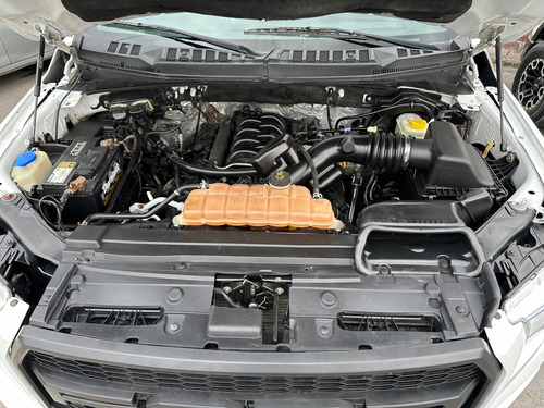 Ford F-150 5.0l Doble Cabina V8 4x4 At