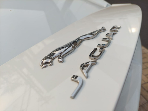 Imagem 13 de 14 de F-type 2.0 R-dynamic Cabriolet 300cv Aut