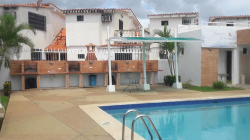 Imagen 3 de 14 de Apartamento Con Yate En Ciudad Flamingo Res.mantarraya
