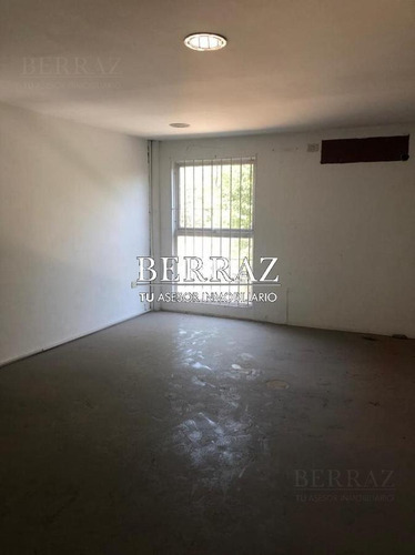 Imagen 14 de 21 de Local Venta Pilar