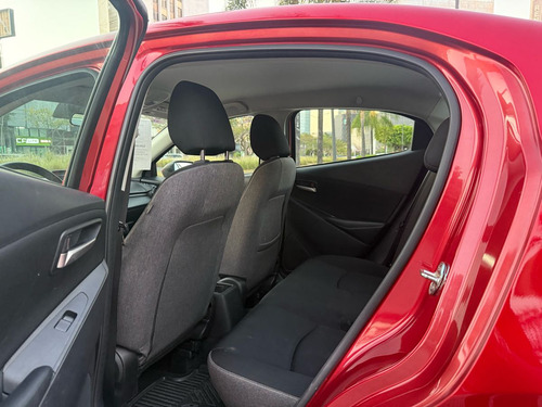 Mazda Mazda 2 2024