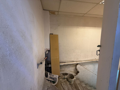 Local De 194m2 Los Andes Remodelado A Pasos De Plaza Armas