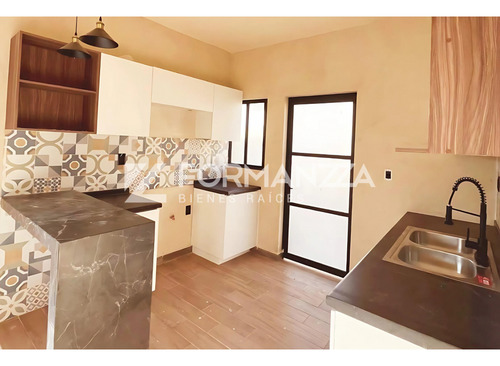 Casa Nueva Santorini En Preventa En Montellano Ii En V De Á