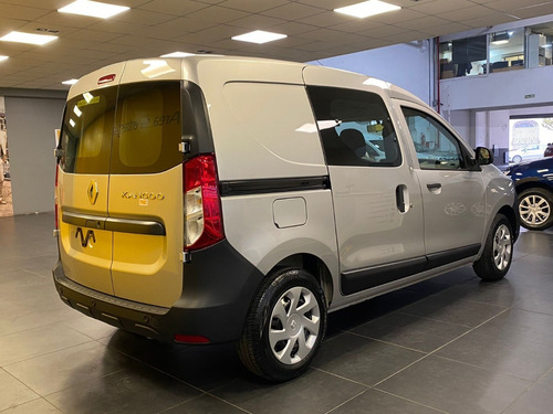 Imagen 5 de 21 de Renault Kangoo Confort 5a (es)