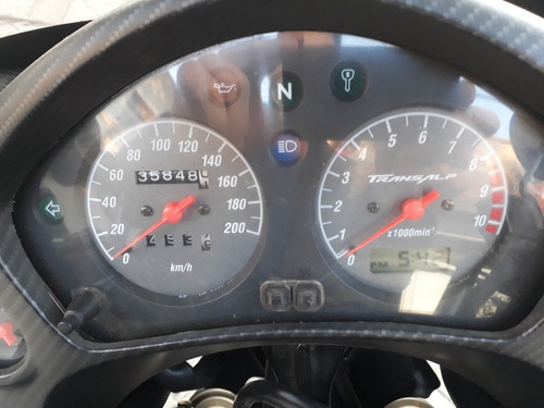 Imagen 7 de 11 de Honda Transalp 650