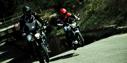 Imagen 2 de 16 de Benelli Tnt 15 0k American Rider S.a.