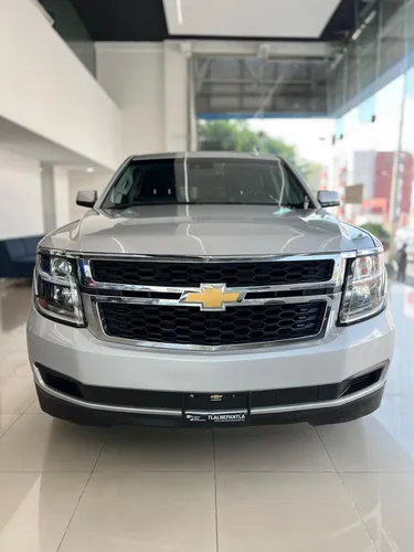 Chevrolet Suburban 5.3 V8 LT Piel 2 Fila Asientos At (B)