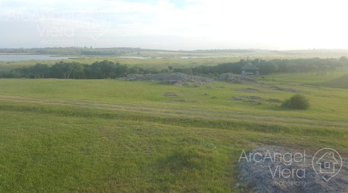 Chacra En Venta Con Costa Laguna Del Sauce - Punta Ballena