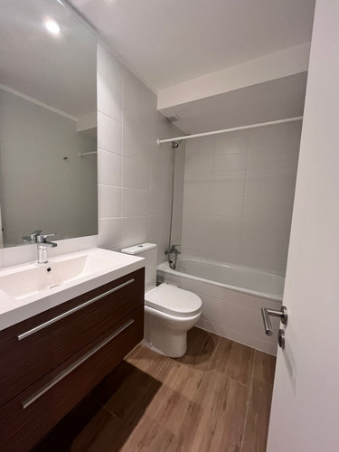Departamento En Lomas De San Andrés, Disponibilidad Inmediat