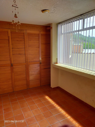 Imagen 17 de 17 de Casa En Venta 2 Plantas Col Calesa 2da Secc. Qro.