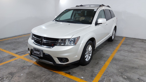 Dodge Journey 2.4 SXT+ 7 LUJO