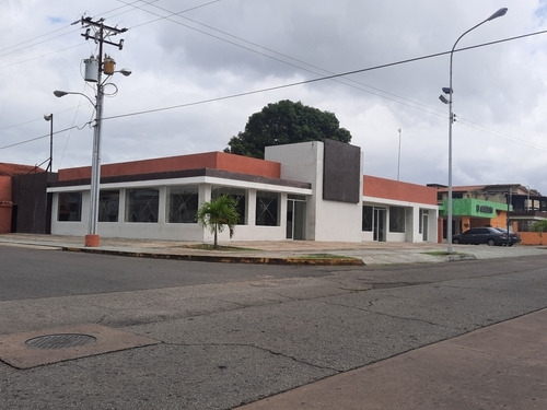 Imagen 3 de 6 de Oferta!!! Locales Comercial En Las Avenidas, Maturín