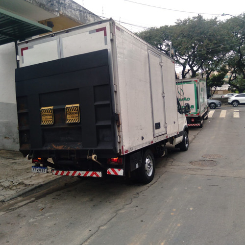 Iveco Daily 35s14 2014 Baú Com Plataforma Traseira Revisada