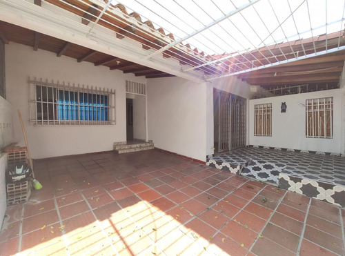 Casa En Venta En Cúcuta. Cod V27135