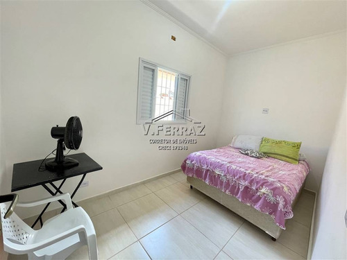 Imagem 11 de 17 de Casa, 2 Dorms Com 61.25 M² - Bal Tupy - Itanhaem - Ref.: Vag141 - Vag141