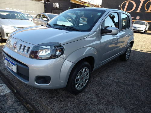 Imagem 1 de 12 de Fiat - Uno 1.0 Evo Vivace 8v Flex 4p Manual