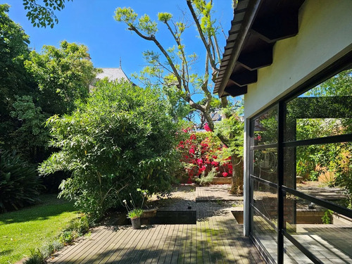 Ideal Empresa! Residencia De Lujo/1203m2/a Pasos De Arocena/barbacoa/calefaccion/carrasco Sur