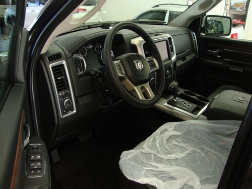 Ram 1500 5.7 V8 Laramie 4x4 Atx