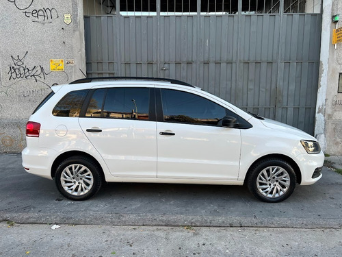 Imagen 19 de 25 de Volkswagen Suran 2018 / 47000km Unico Dueño, Impecable