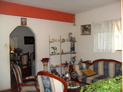 Imagen 10 de 22 de Casa En Paracotos! Para Los Amantes Del Mar.