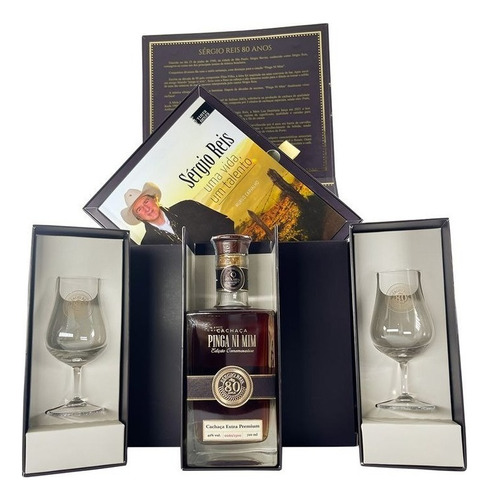 Cachaça Sérgio Reis 80 Anos Extra Premium 700 Ml Kit Com 2 T