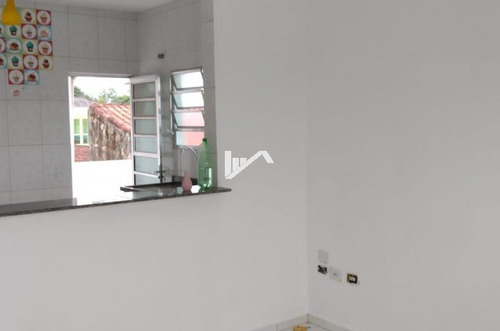 Imagem 2 de 11 de Casa Sobreposta No Jardim Umuarama, Em Itanhaém Aceita Financiamento Bancário.