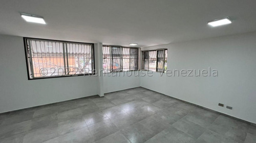 Magnifico Apartamento Los Palos Grandes 25-17012 Ar