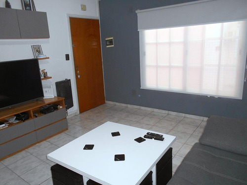 Imagen 3 de 12 de Departamento 3 Amb. Amplios C/patio De Categoría - Ciudadela