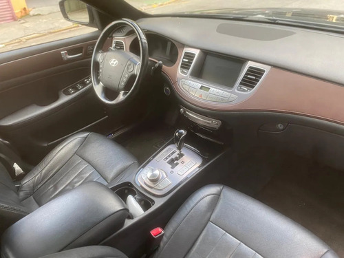 Hyundai Genesis 3.8 V6 Aut. 4p