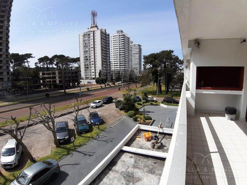 Departamento - Roosevelt, Torre Punta Del Este