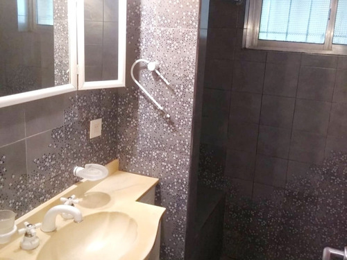 Casa 3 Ambientes En Venta, Barrio De Vicenzo Pilar