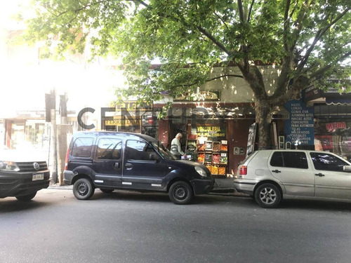 Imagen 1 de 21 de Venta De Lote Con Excelente Zonificación En El Centro De Lanús Este.