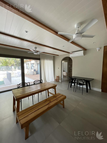 Casa En Venta 3 Dormitorios En Parque Leloir