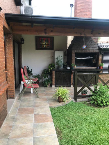 Venta Chalet 6 Amb. En Ciudad Jardín - Of. 4424