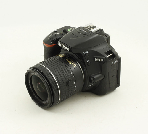 Nikon Kit D5600 18-55mm Vr Dslr Wifi Negro