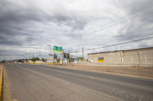 Bodega En Renta En Carretera Salida A Cuauhtemoc Chih.