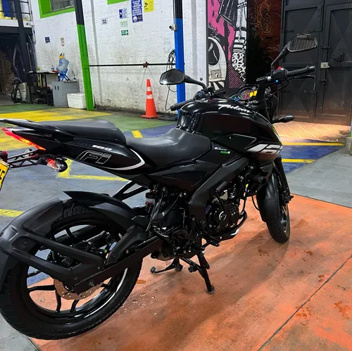 Pulsar Ns 160 Fi