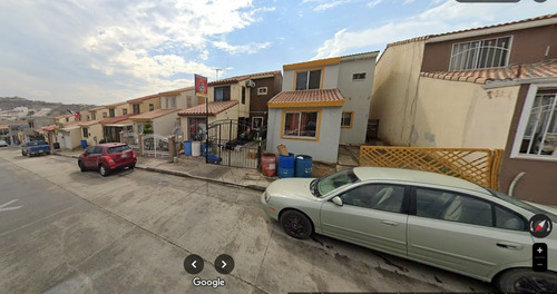 Sk14- Casa En Venta En Prol. Av. Ruiz 236, Fraccionamiento Los Encinos, 22819 Ensenada, B.c.