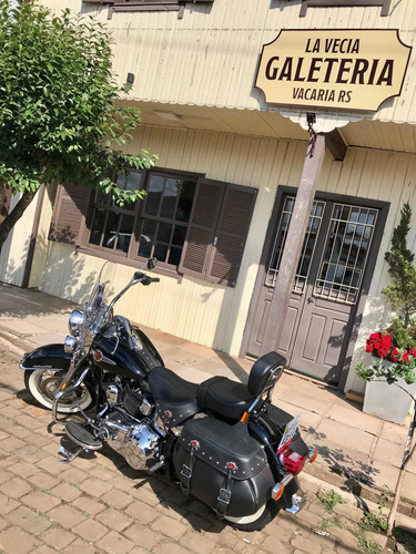 Harley Davidson Heritage Classic