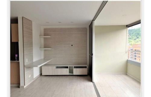 Apartamento En Venta En Exclusiva Unidad Cerrada En Sabaneta! Ref